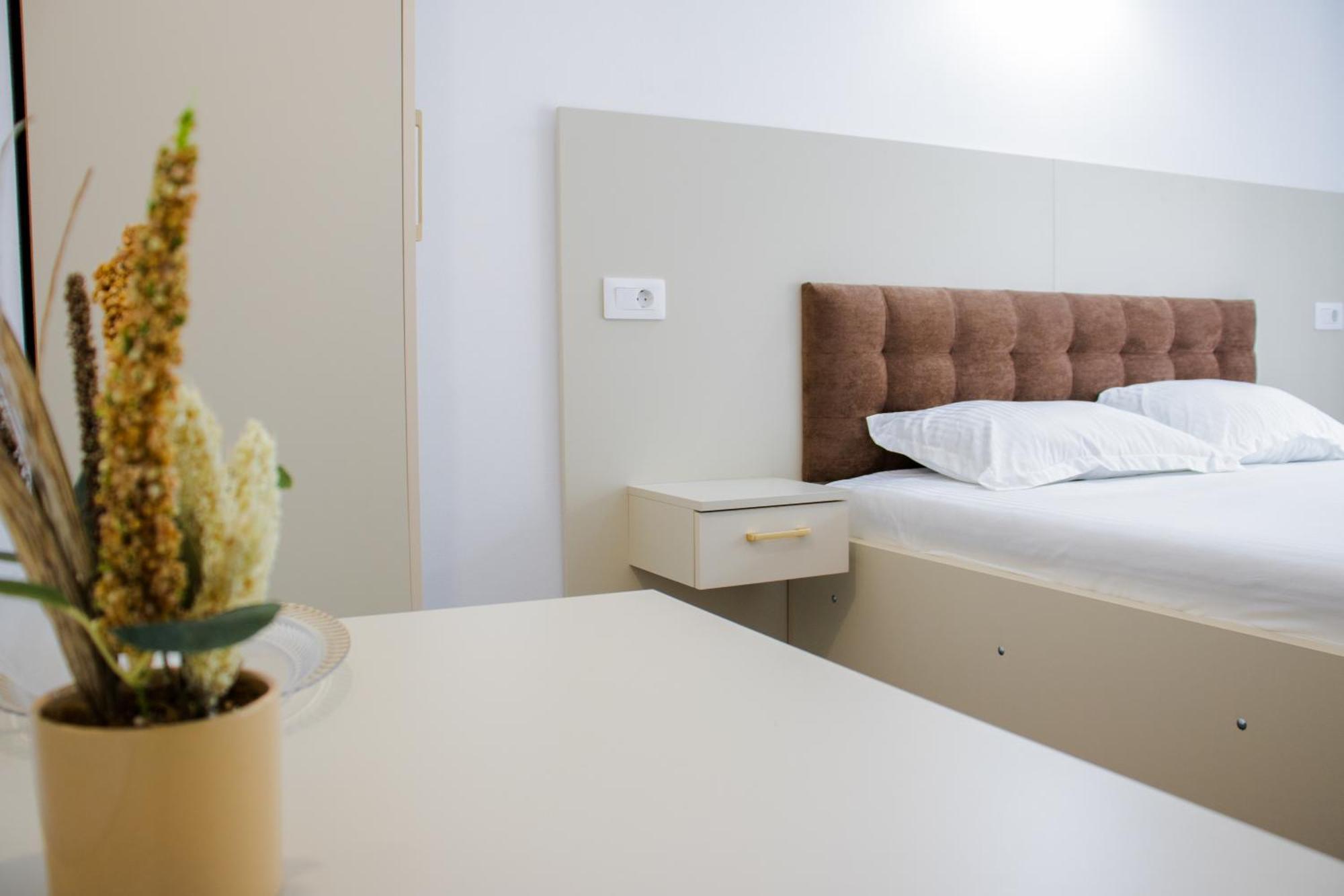 Ge-Lux Villa Incesti Ngoại thất bức ảnh