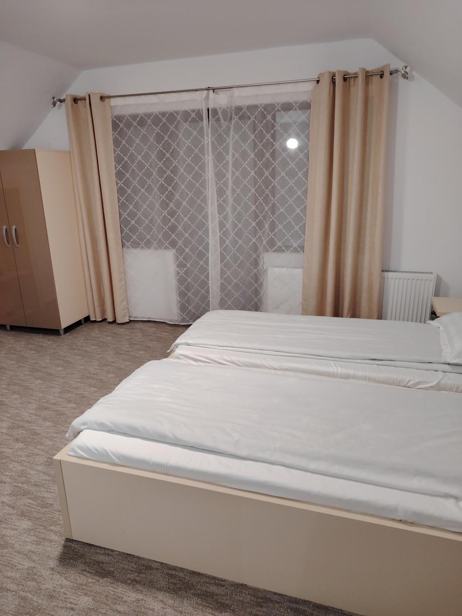 Ge-Lux Villa Incesti Ngoại thất bức ảnh